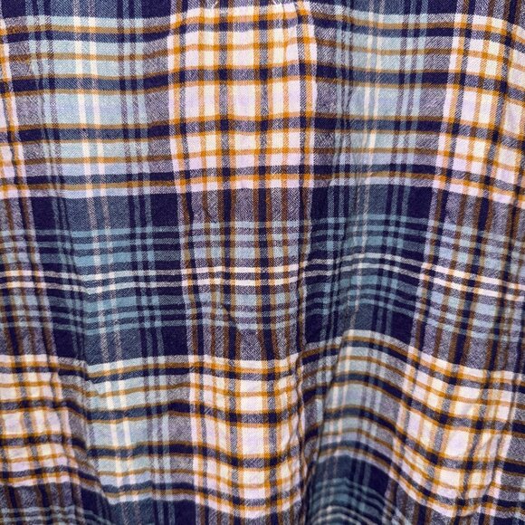 L.L. Bean Signature Womens Plaid Short Sleeve Shirt Size L - Picture 6 of 7